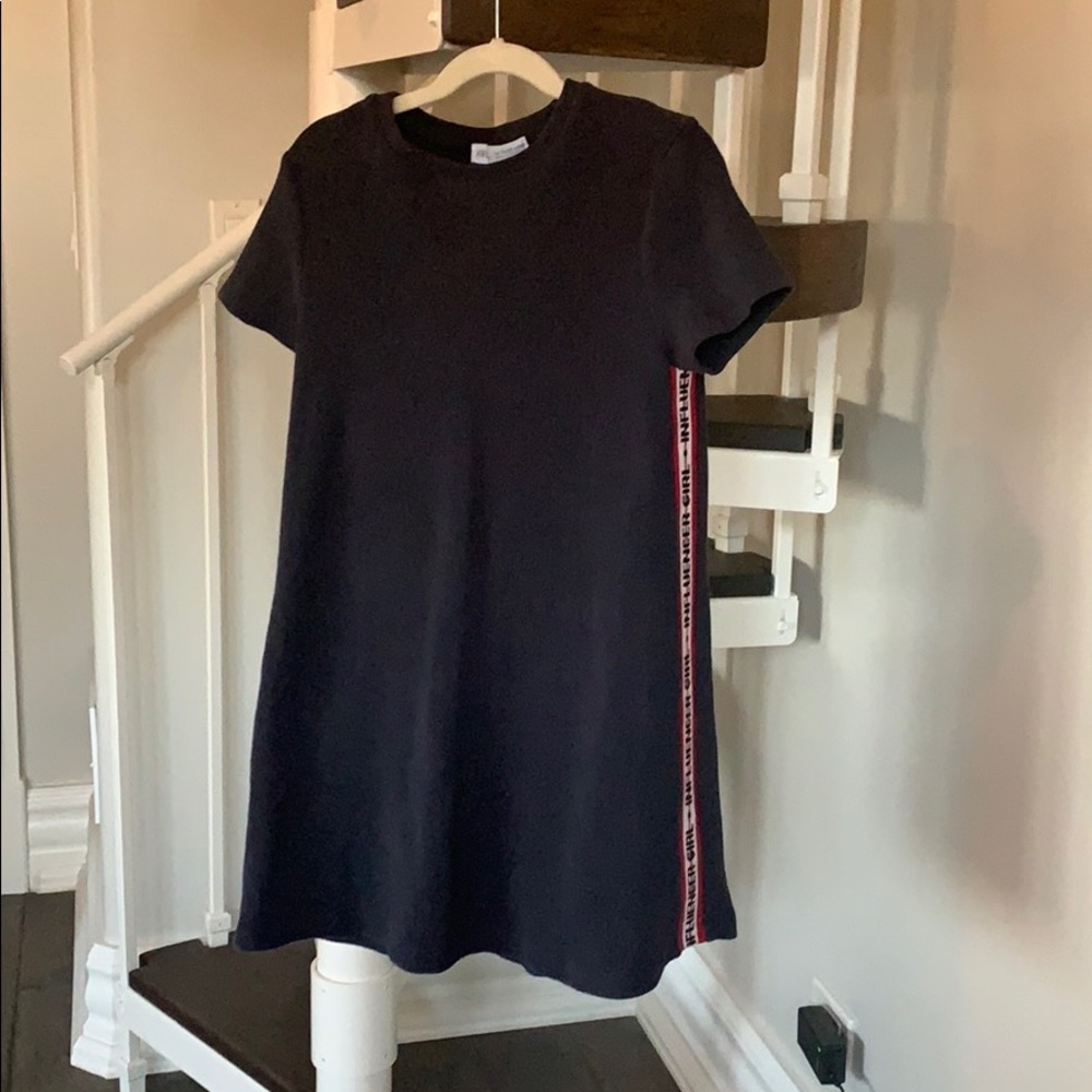 Zara girls size large “influencer girl” dress